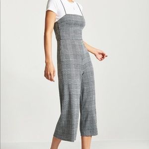 NWT Glen plaid 🖤cami jumpsuit